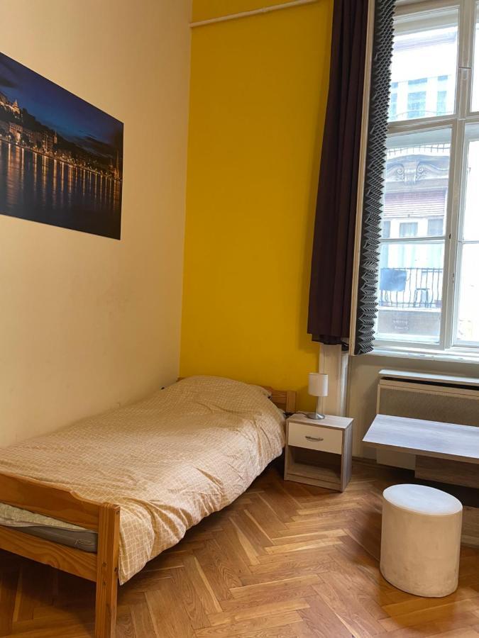 The Heart Of Budapest Hostel Εξωτερικό φωτογραφία